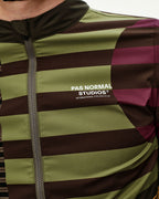 Mechanism Stow Away Jacket - AOP International Green