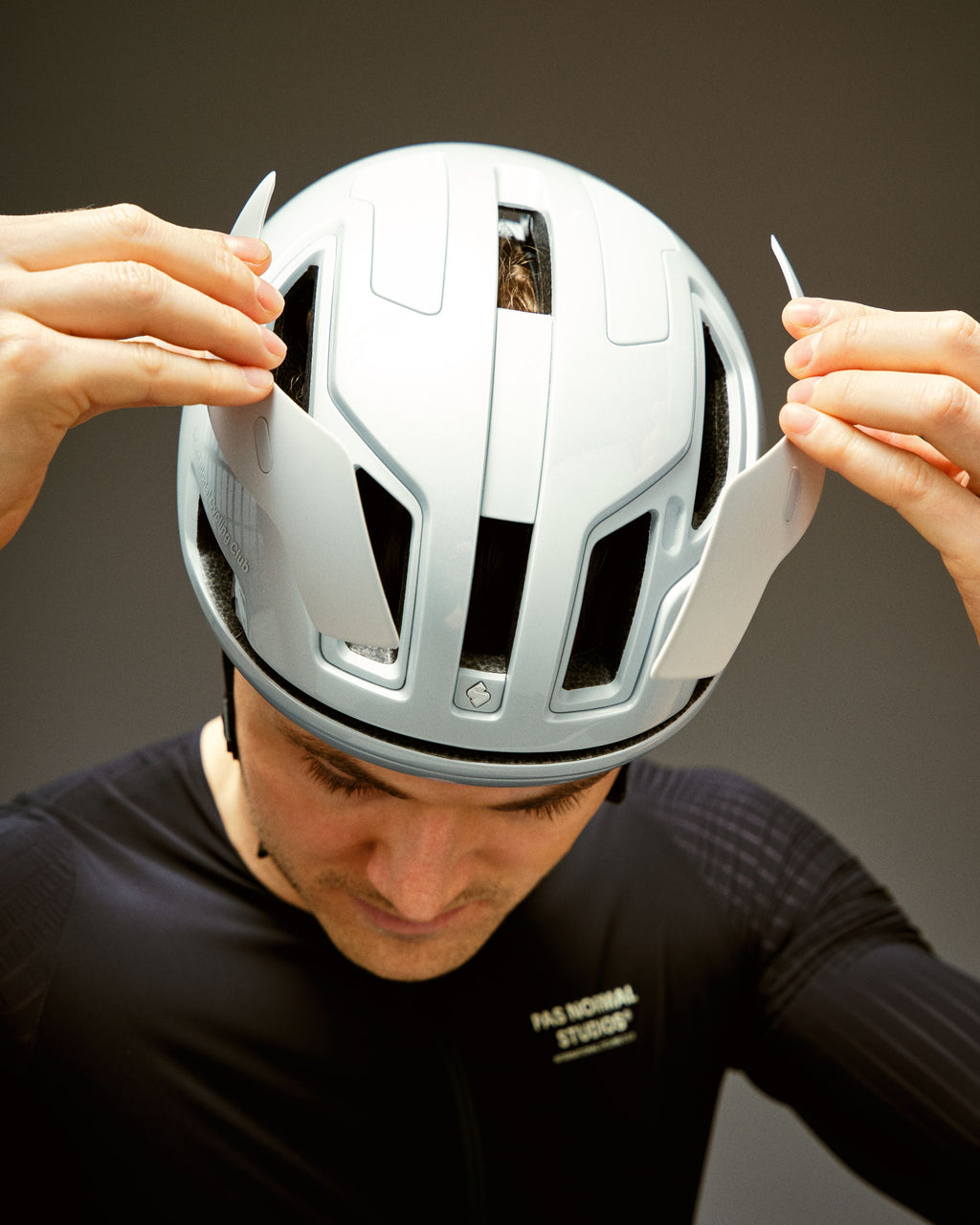 Falconer Aero2Vi MIPS PNS Helmet - Silver