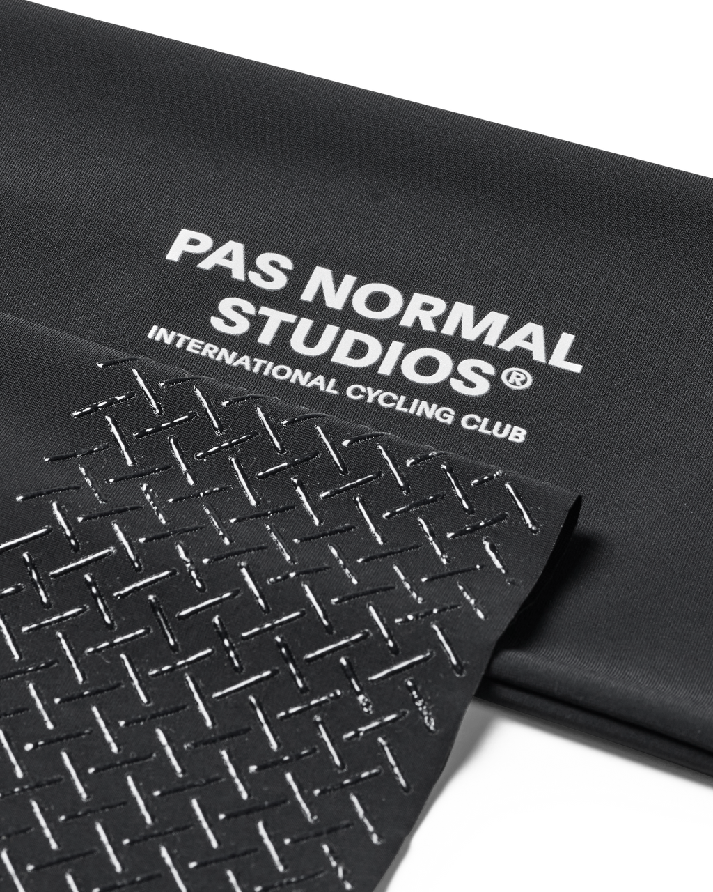 Logo Arm UV Protector - Black