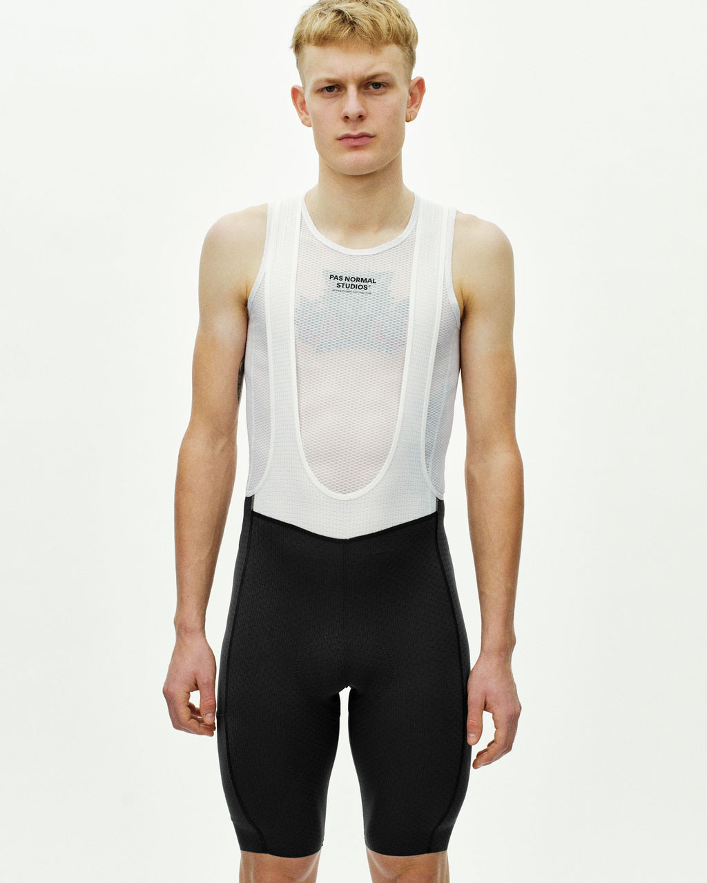 Essential Light Cargo Bibs - Black