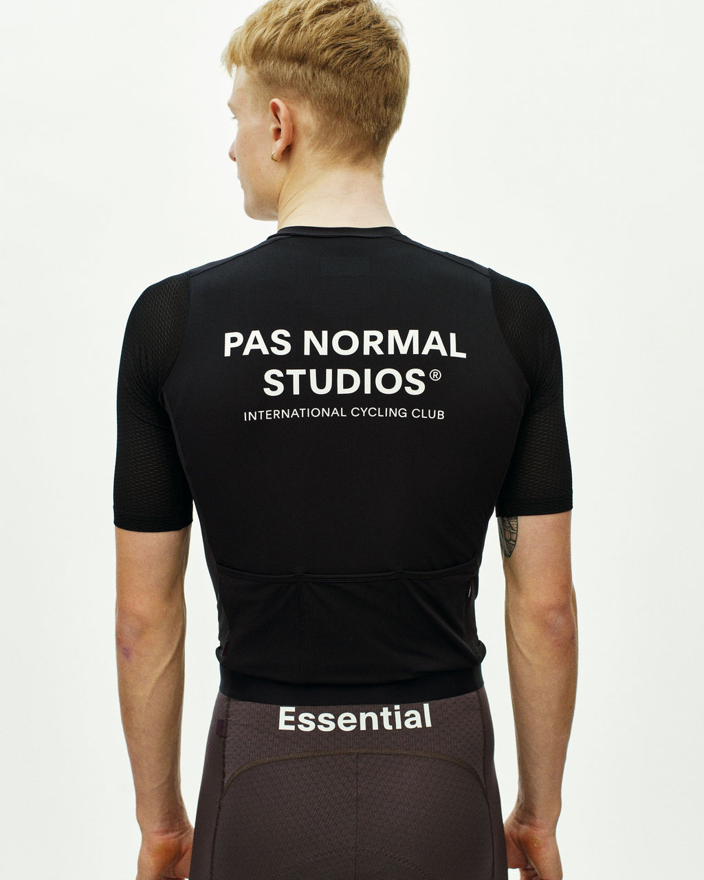Essential Light Jersey - Black