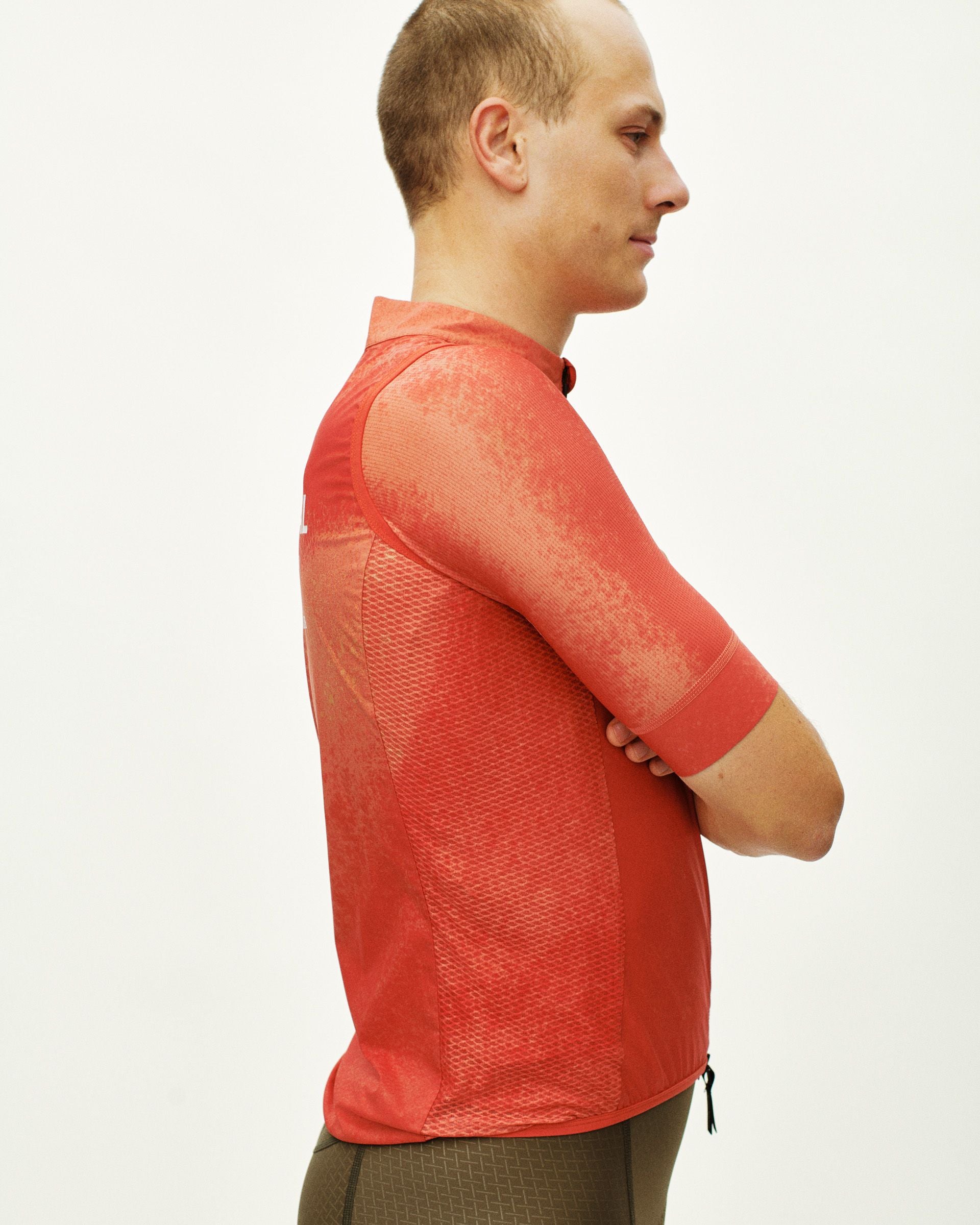 Mechanism Stow Away Gilet - AOP Hibiscus Orange