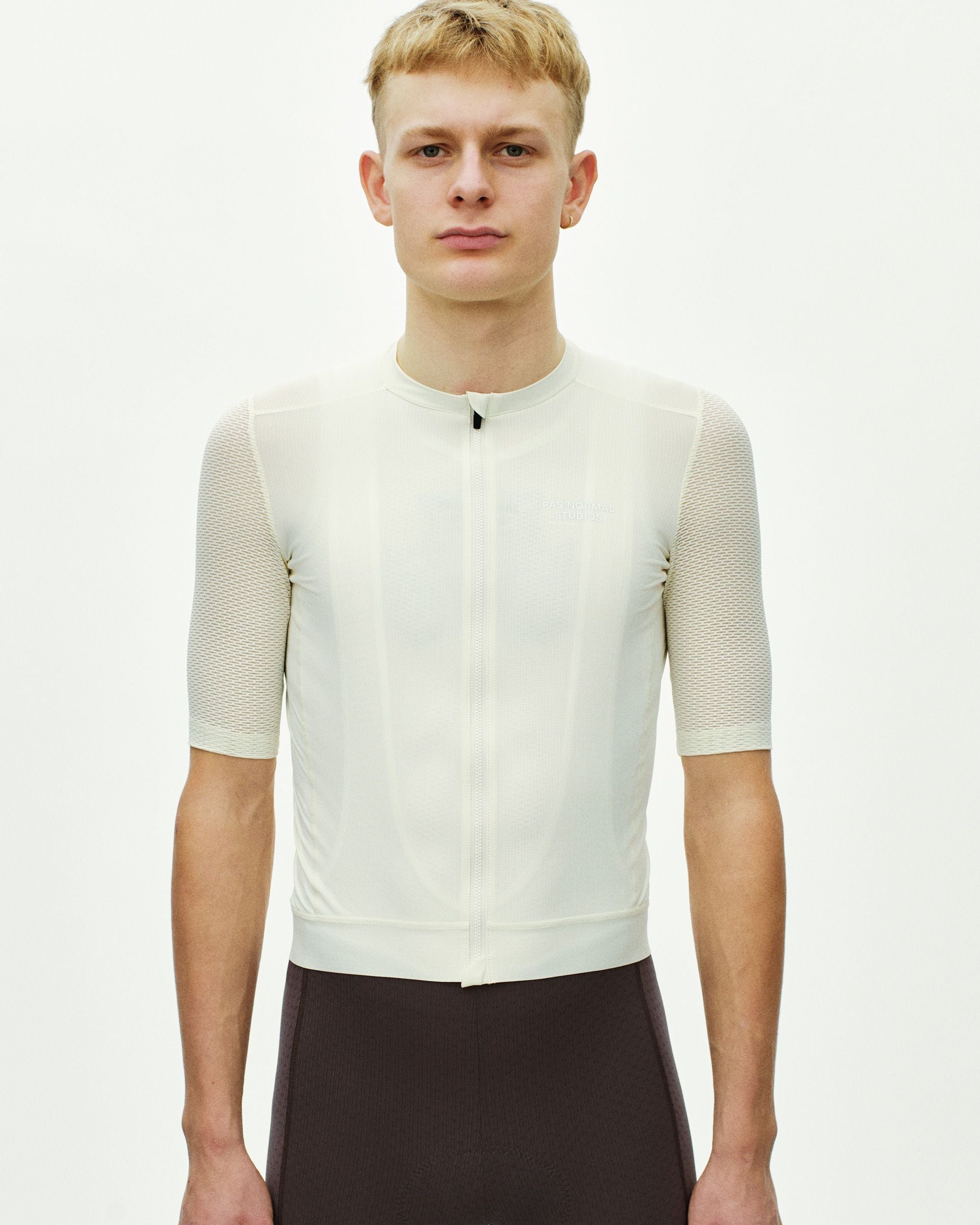 Essential Light Jersey - Off White