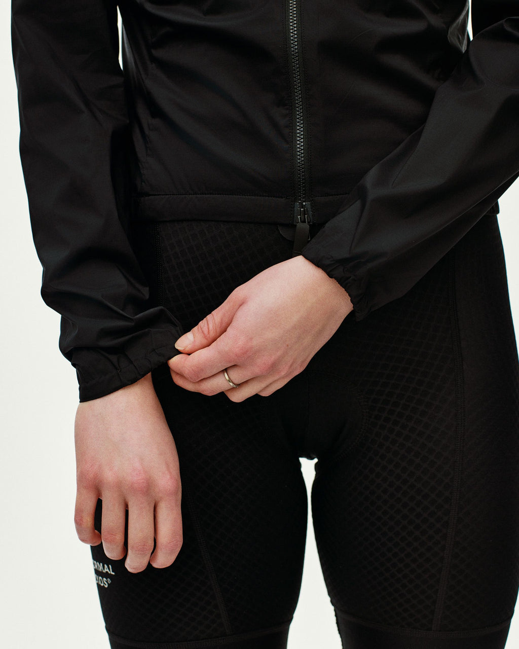 Women's Essential Insulated Jacket - Black