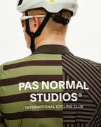 Mechanism Stow Away Jacket - AOP International Green