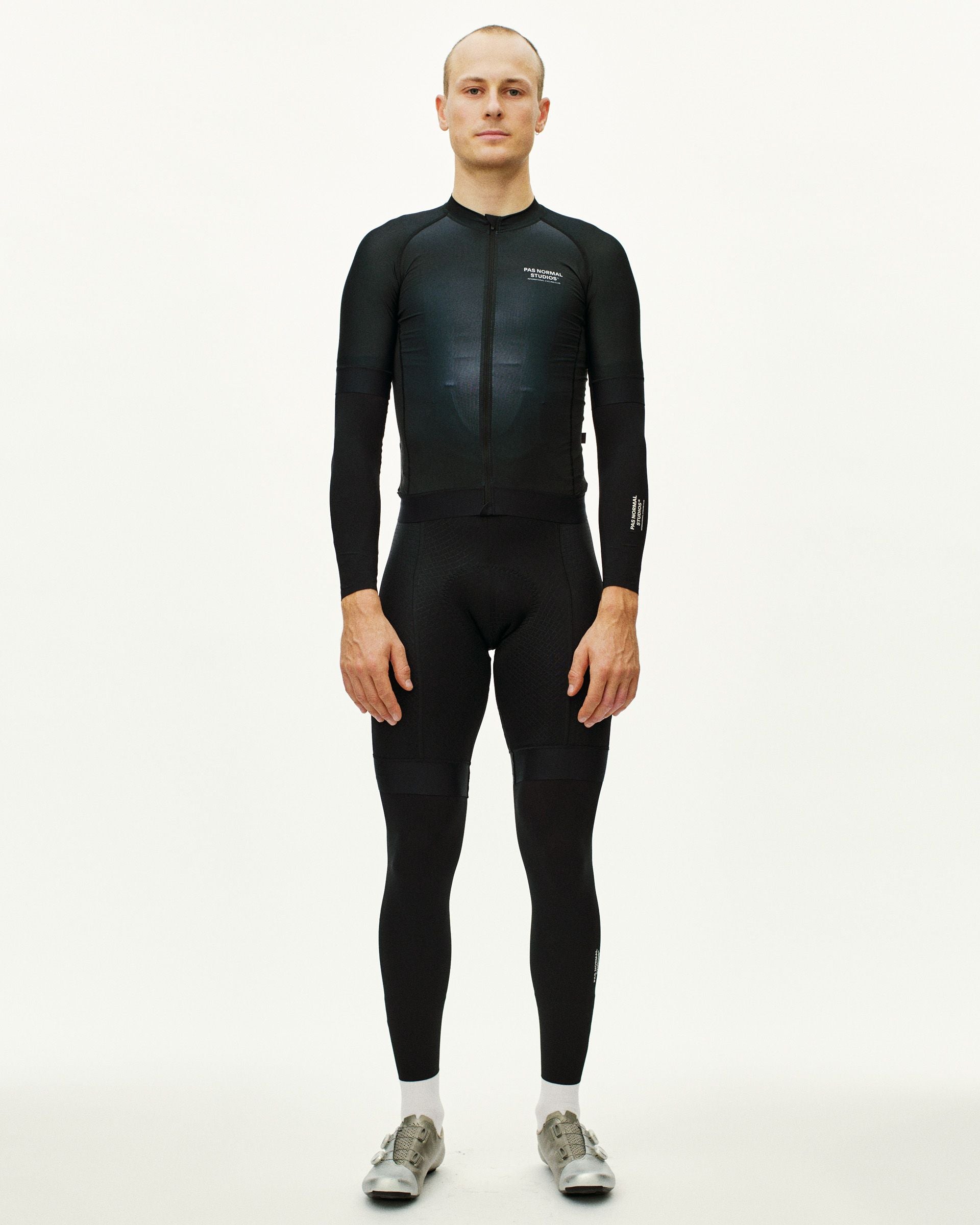 Logo Leg UV Protector - Black