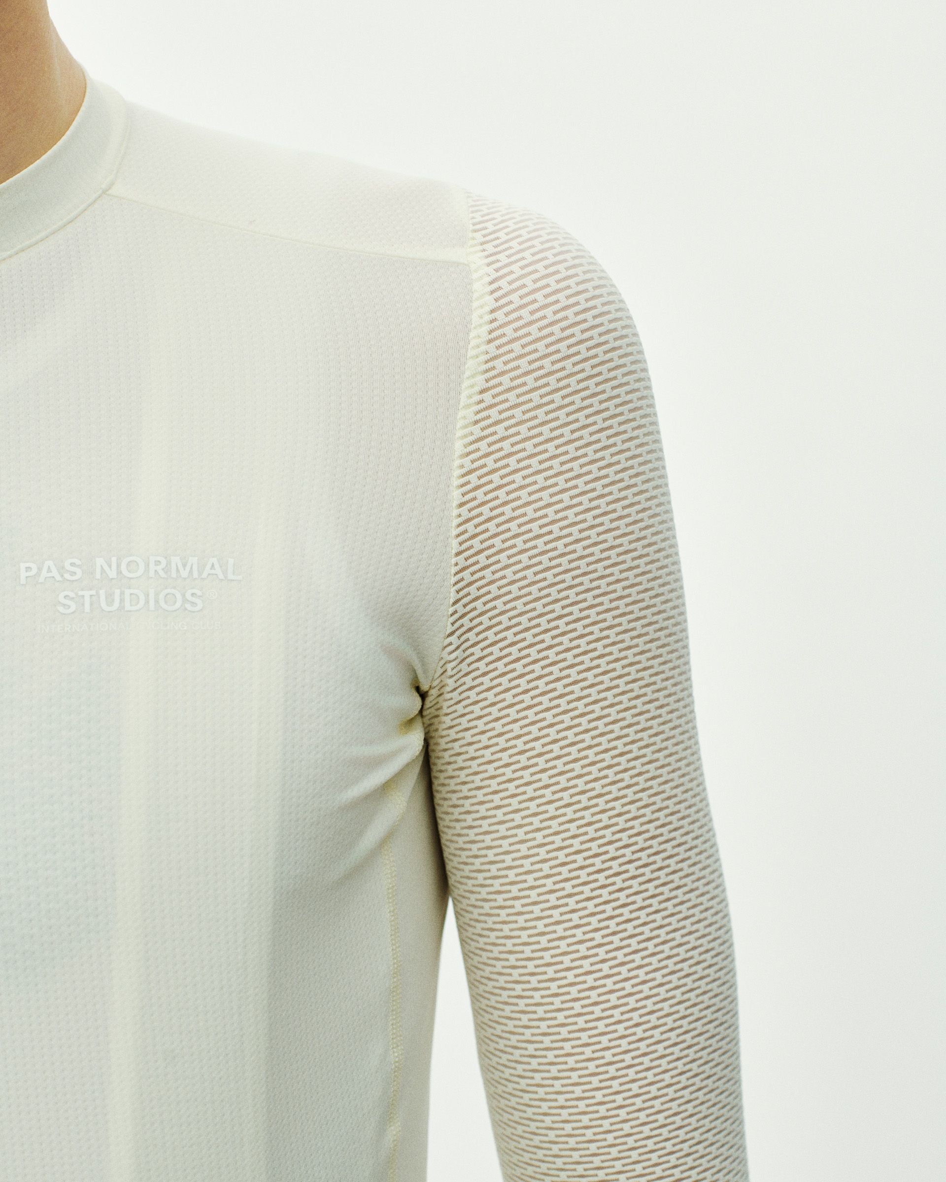 Essential Light Long Sleeve Jersey - Off White
