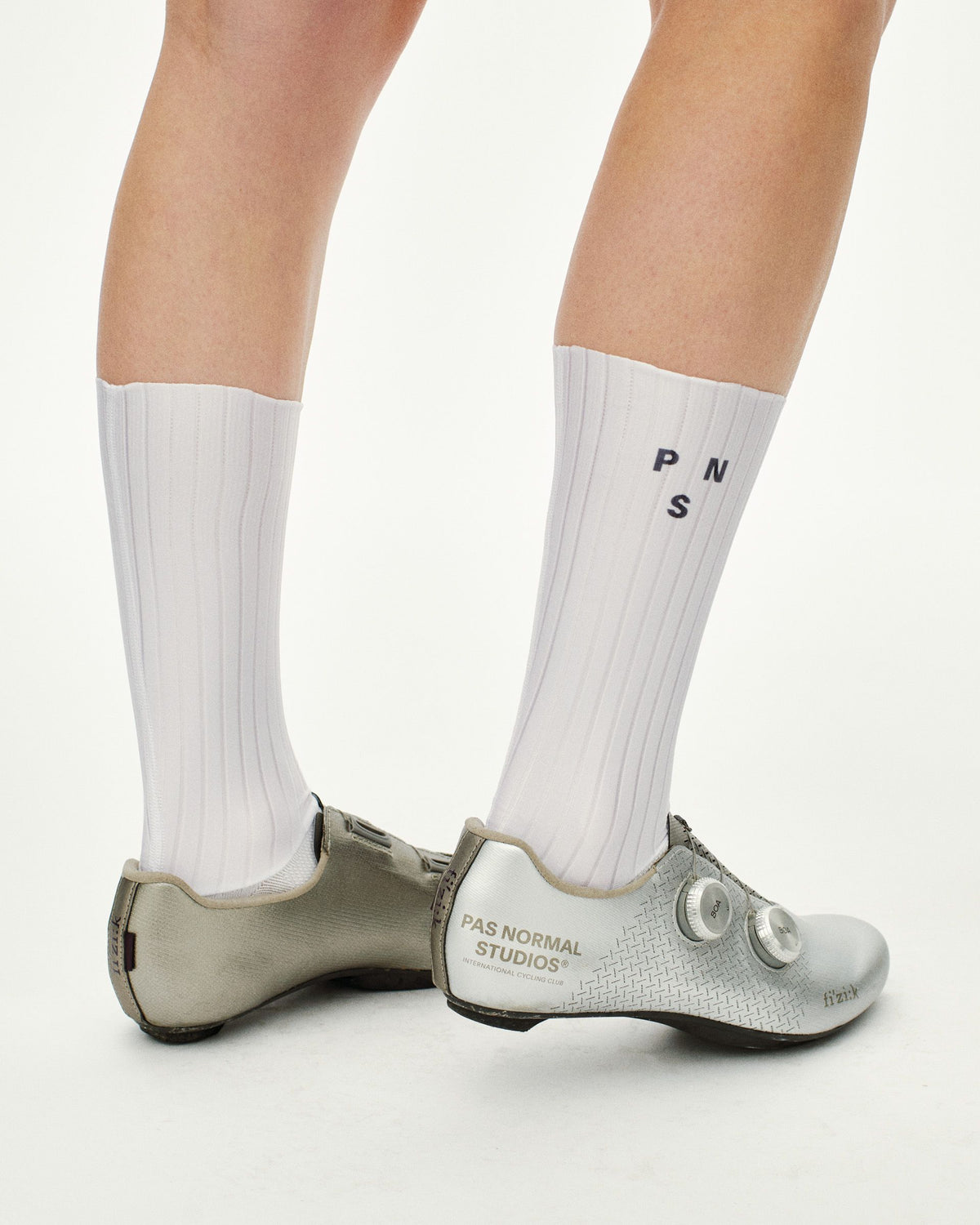 Aero Socks - White