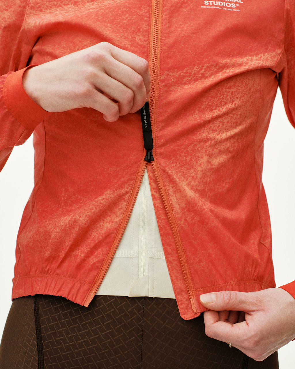 Women's Mechanism Stow Away Jacket - AOP Hibiscus Orange